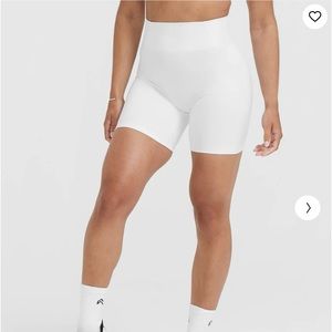 Oner Active- white shorts
